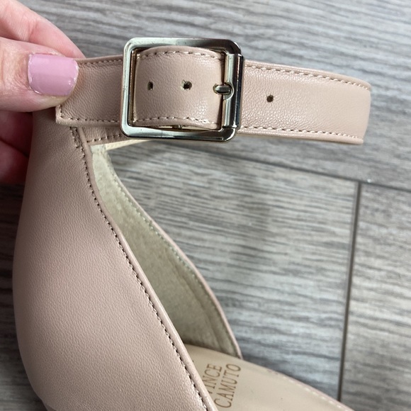 Euc Vince Camuto Acelyn Tan blush Sandal - Picture 7 of 10